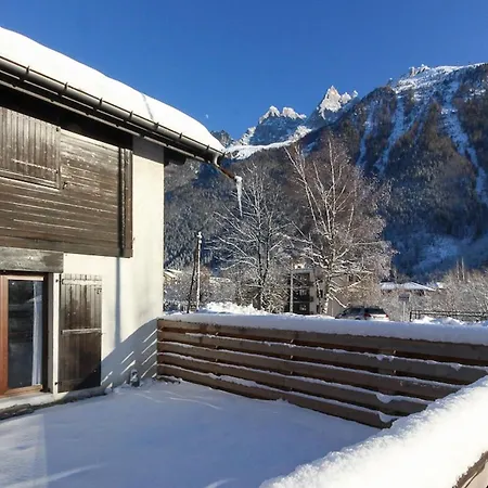 Les Cimes Du Mont-blanc Lägenhet *
