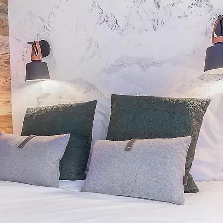 Les Cimes Du Mont-blanc Apartment *