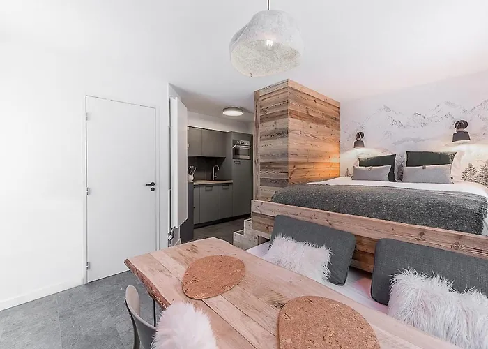 Les Cimes Du Mont-blanc