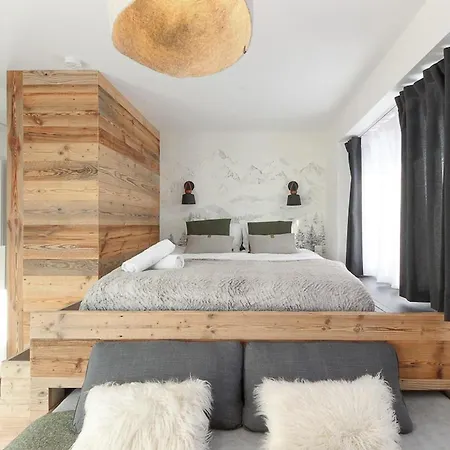 Les Cimes Du Mont-blanc * Chamonix Mont Blanc